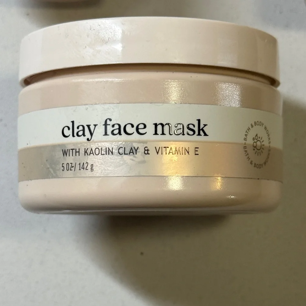 Bath & Body Works Daily Face Wash and Clay Face Mask Set - Cream and Tan - Picture 4 of 4